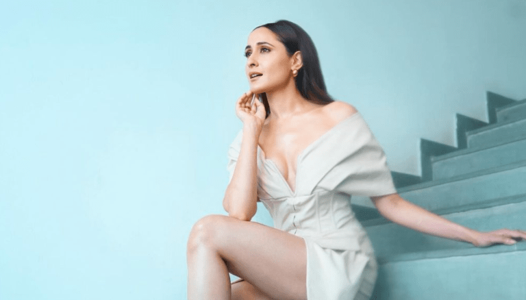 Pragya Jaiswal beauty is truly mesmerizing!
