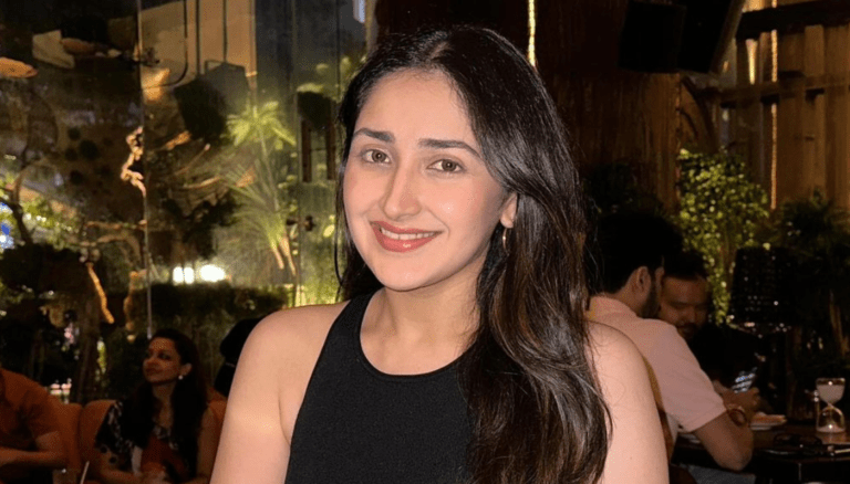 Sayyeshaa Latest Birthday Photos!