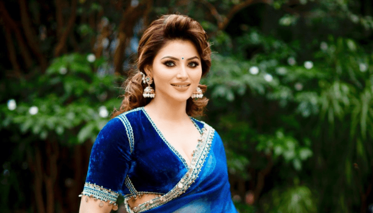 Urvashi Rautela looks absolutely gorgeous!