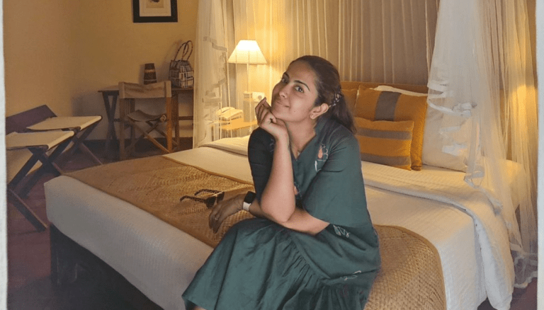 Avika Gor looks absolutely gorgeous!