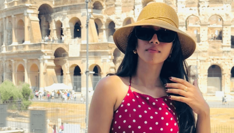 Mirnalini Ravi allure is simply mesmerizing!