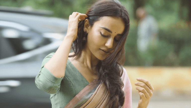 Surbhi Jyoti is a true beauty in this pics!