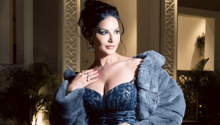 Sunny Leone shines with elegance and grace!