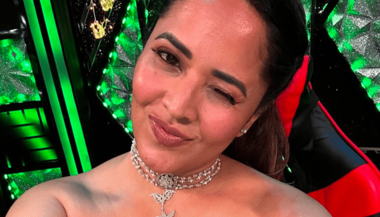 Anasuya Bharadwaj is radiating beauty in her shot!