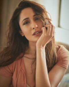 pragya jaiswal 