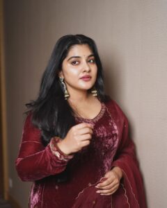 nivetha thomas 