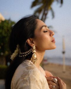 sobhita dhulipala