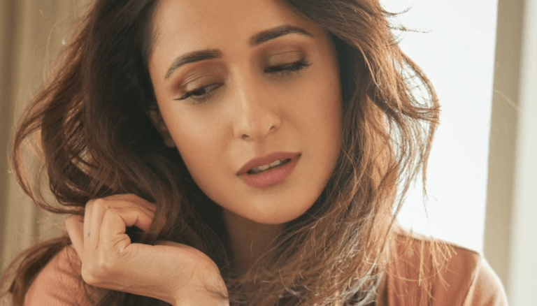 Pragya Jaiswal is looking absolutely fabulous!