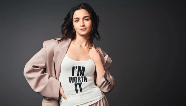 Alia Bhatt looks stunning in this shot!