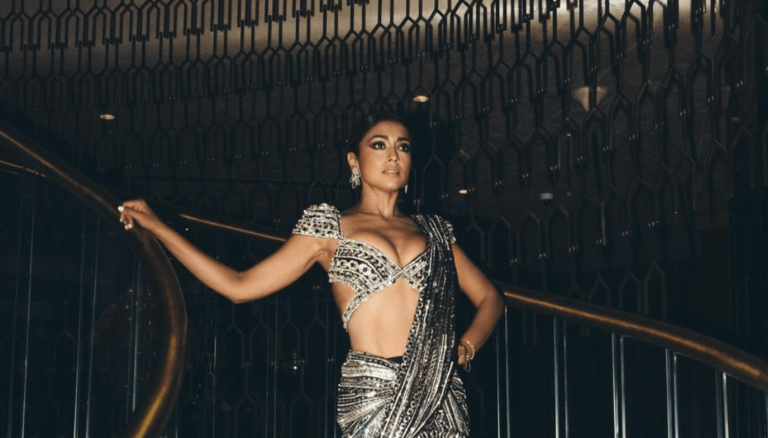 Shriya Saran is looking absolutely gorgeous!