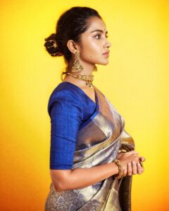 anupama parameswaran