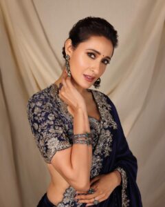 pragya jaiswal