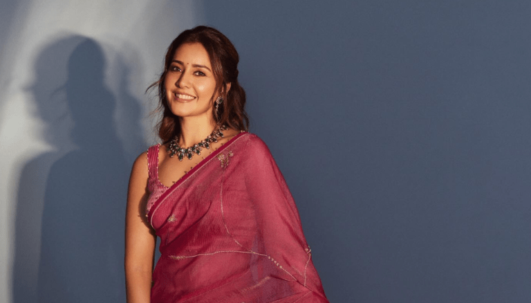 Raashi Khanna natural beauty is mesmerizing!