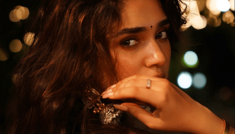 Krithi Shetty beauty shines through effortlessly!