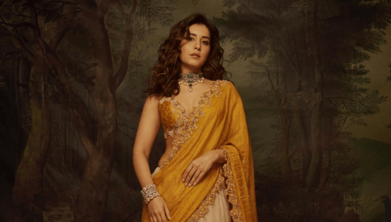 Raashi Khanna looks gorgeous and glamorous!