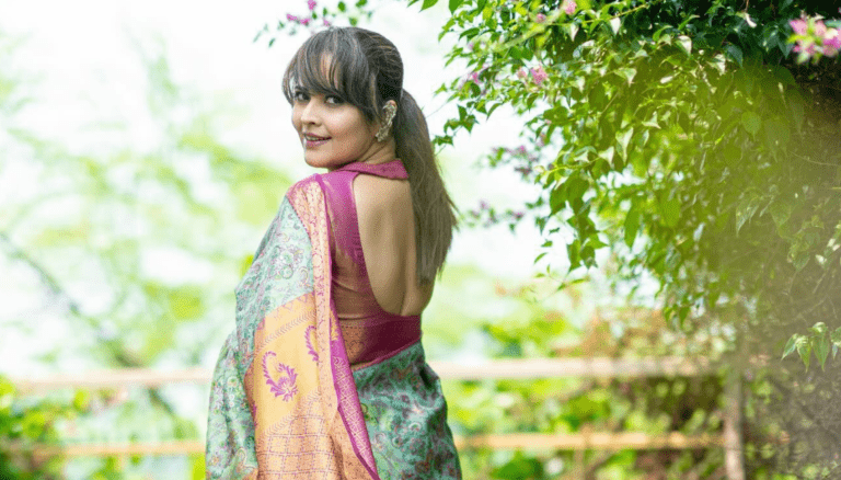 Anasuya Bharadwaj exudes grace and beauty!