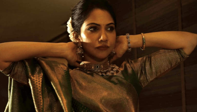 Madonna Sebastian looks absolutely enchanting!