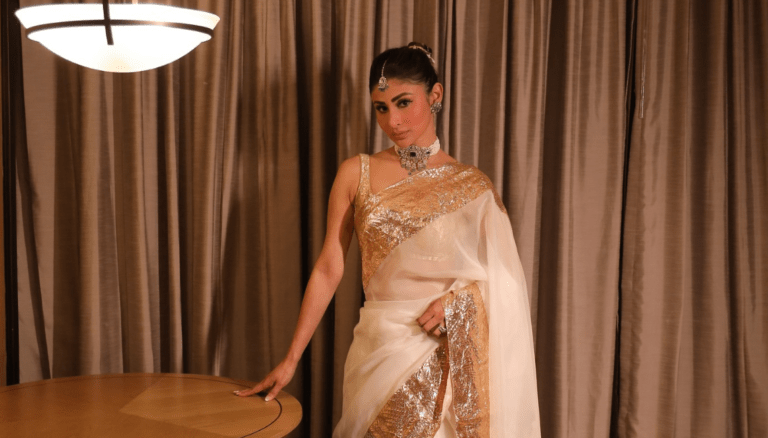 Mouni Roy is effortlessly gorgeous in this shot!