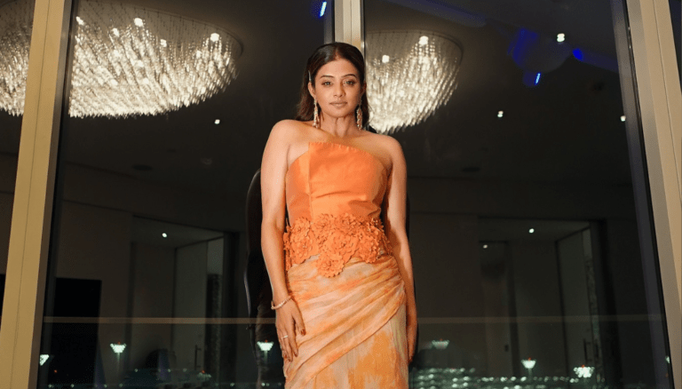 Priya Mani looks effortlessly chic!