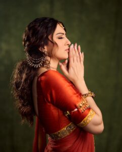 hansika motwani 