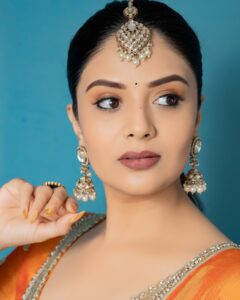 sreemukhi 