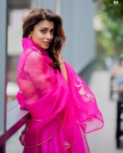 shriya saran