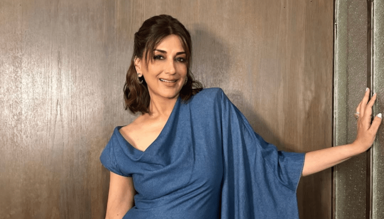 Sonali Bendre is looking simply gorgeous!