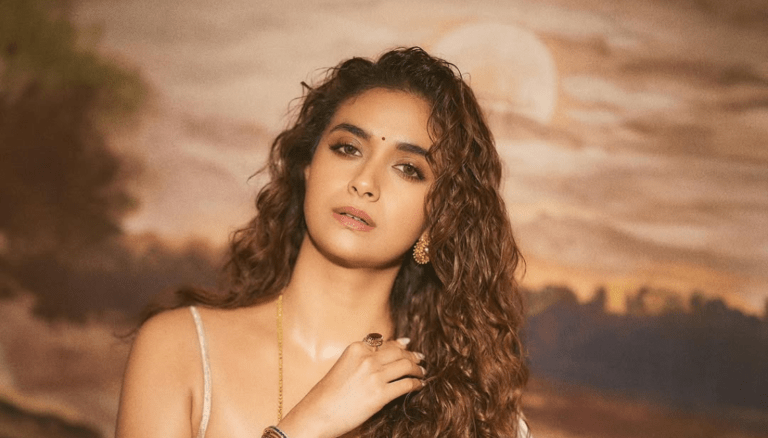 Keerthy Suresh elegance is timeless!