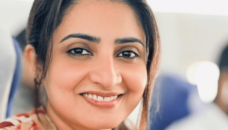 Sujitha Dhanush is radiating beauty!