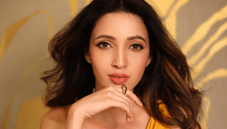 Neha Shetty stuns with her radiant beauty!