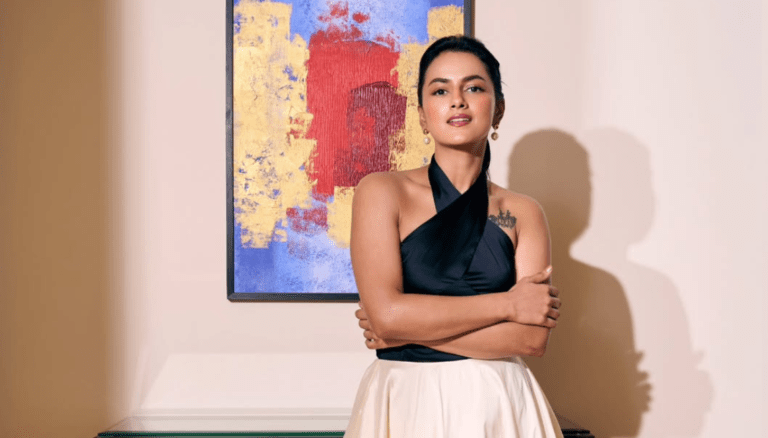 Shraddha Srinath shines like a true diva!