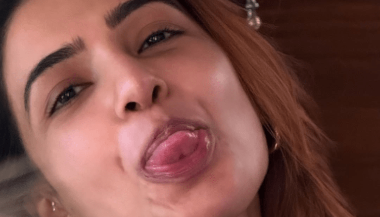 Samantha stuns with her timeless beauty!