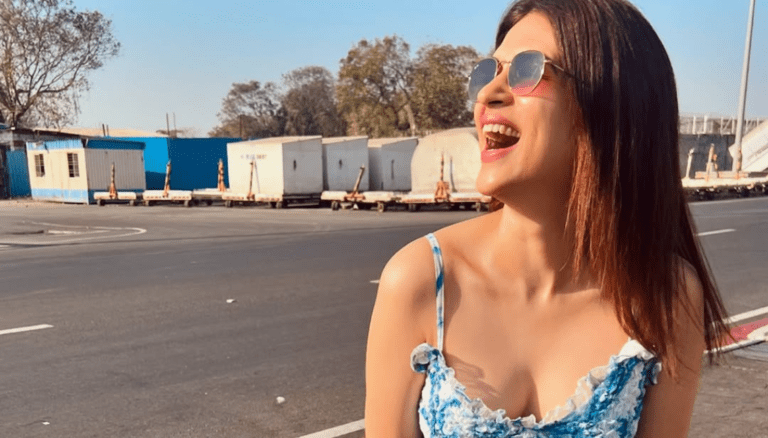 Shraddha Das smile is stealing hearts again!