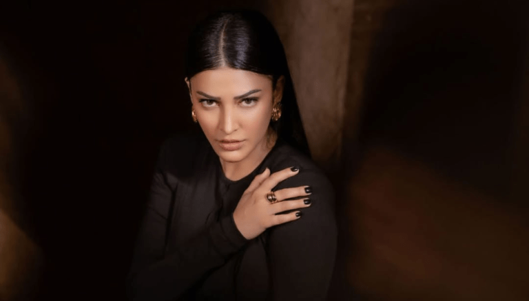 Shruti Haasan is looking effortlessly graceful!