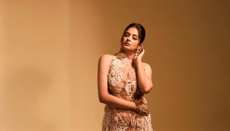 Priya Mani is looking gorgeous!