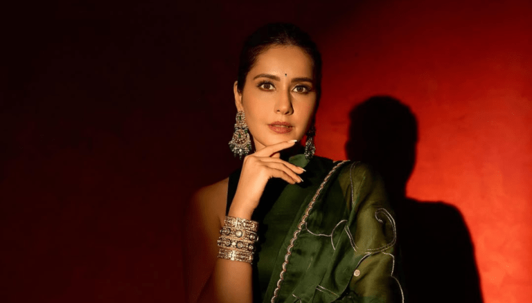 Raashi Khanna is shining in this pictures!