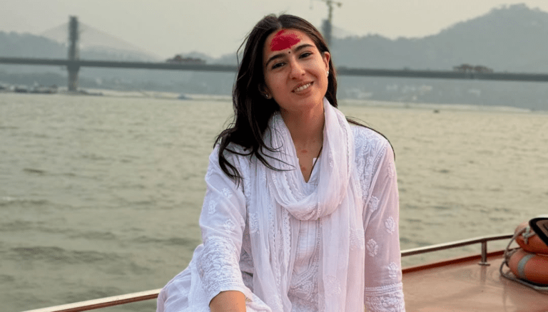 Sara Ali Khan is glowing with charm!