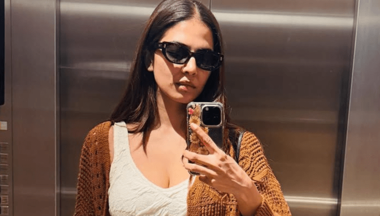 Malavika Mohanan is looking very pretty!