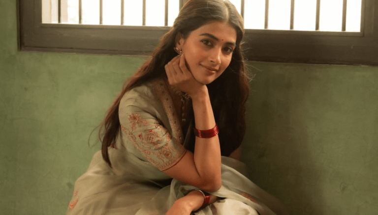 Pooja Hegde is looking so nice and calm!