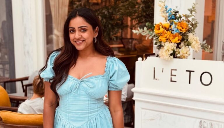 Vithika Sheru Looks So Pretty