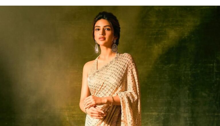 Sreeleela Looks So Beautiful In saree