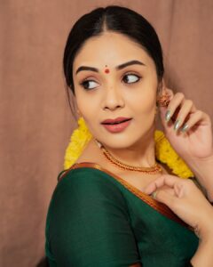 Sreemukhi