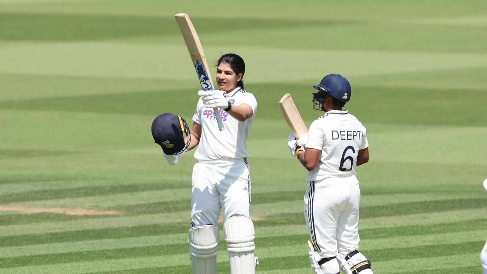 India Women Create History at Lord's.. First-Ever Feat in 142 Years of Cricket 2 India Women Create History at Lord's.. First-Ever Feat in 142 Years of Cricket